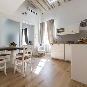 Apartamento Station Lovely, Florença