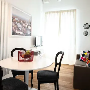 Frescobaldi Modern Loft Appartamento